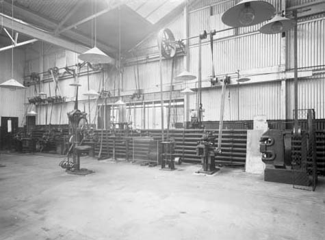 Machine Shop, 1910 (credit: BAE Systems)