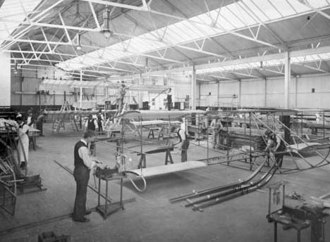 Erecting Hall, 1910 (credit: BAE Systems)