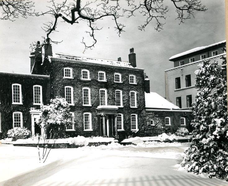 Filton House in the snow, 1955 (credit: BAE Systems)