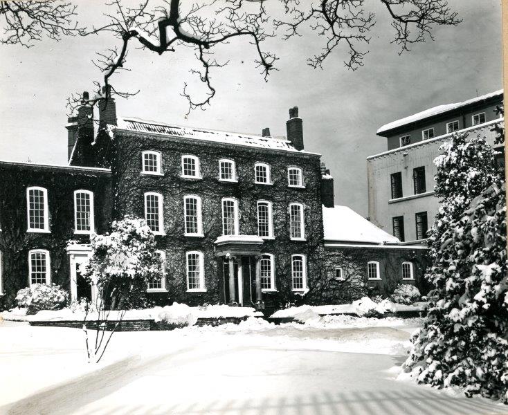 Filton House in the snow, 1955 (credit: BAE Systems)