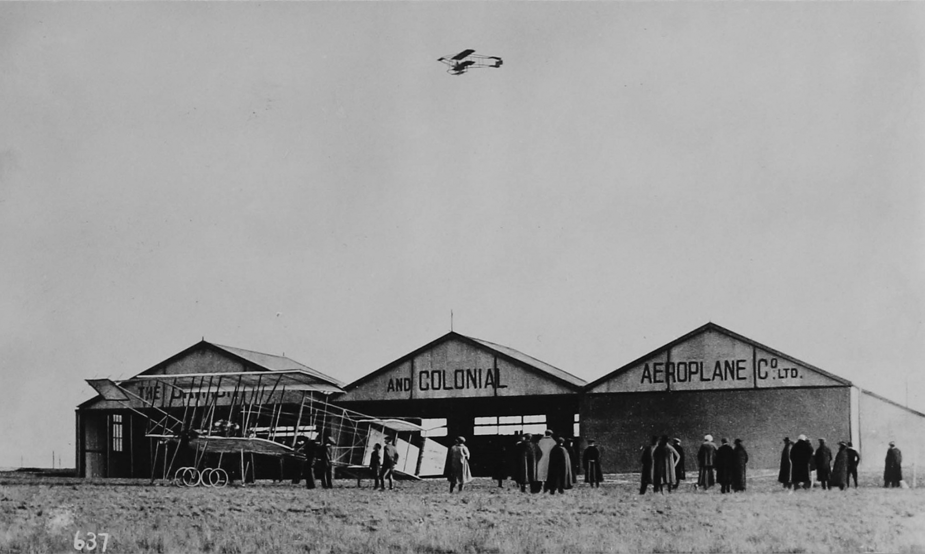 Press Visit to Larkhill Aerodrome, c1911 (credit: BAE Systems)